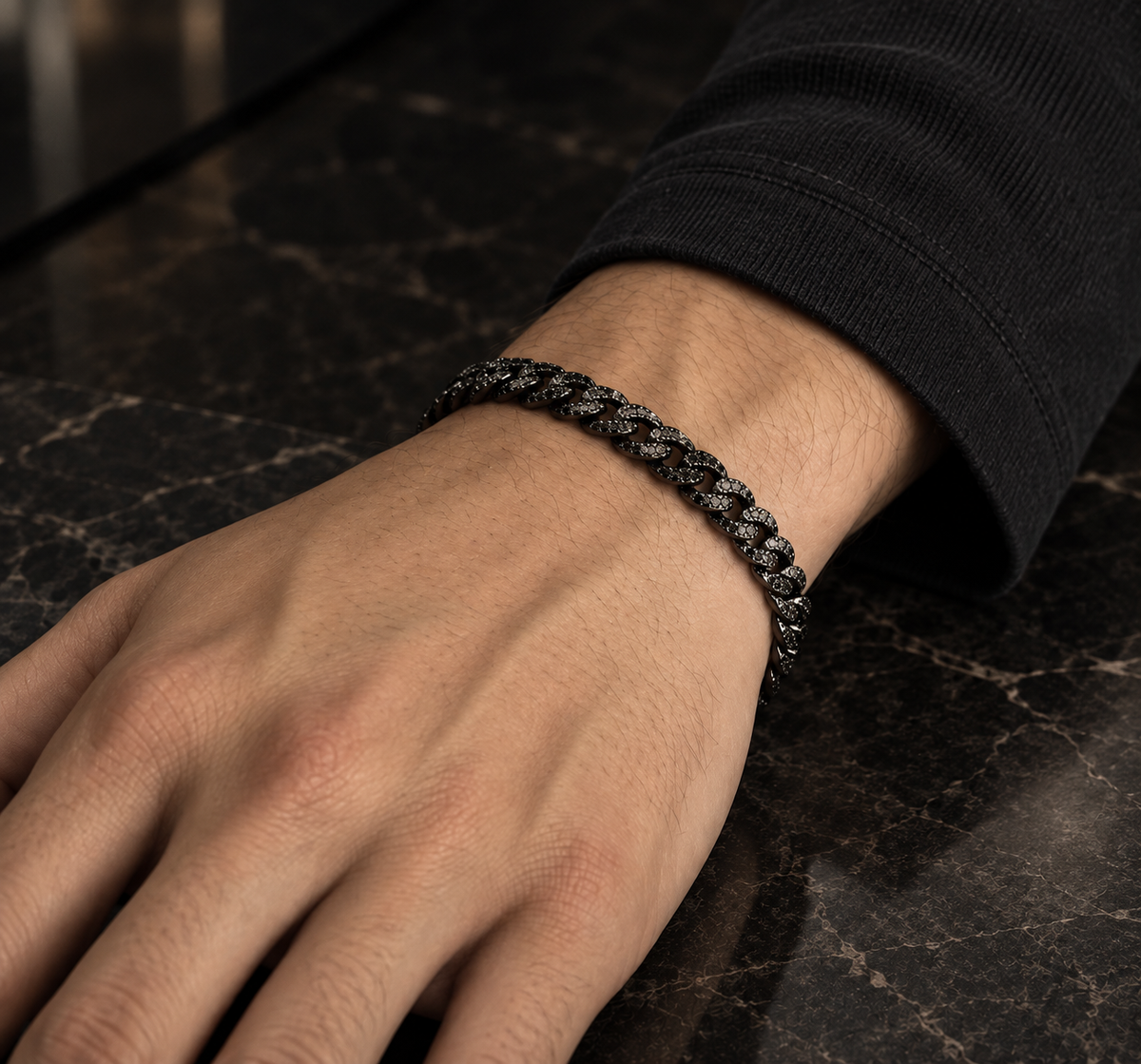 Pulso Mónaco Full Iced · Zirconias Negras
