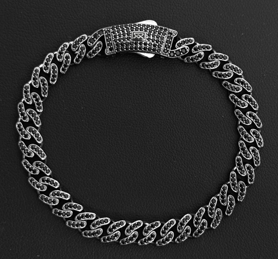 Pulso Mónaco Full Iced · Zirconias Negras